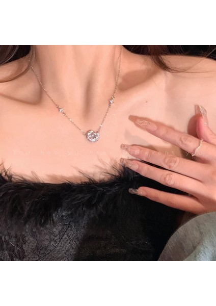 High-End Hafif Lüks Titanyum Çelik Kolye Kadın Niş Tasarımı Sıcak Kız Inci Köprücük Kemiği Zinciri Moda Çok Yönlü Aksesuar (Yurt Dışından)