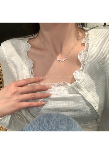 High-End Hafif Lüks Titanyum Çelik Kolye Kadın Niş Tasarımı Sıcak Kız Inci Köprücük Kemiği Zinciri Moda Çok Yönlü Aksesuar (Yurt Dışından)
