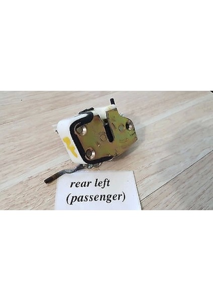 Kilit Kapı Cıvıc 92-95 Sedan Arka Sol (Oem No: 72650-SR4-004)