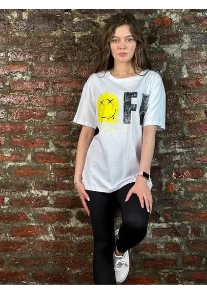 Kadın Beyaz Off Yazılı Tshirt