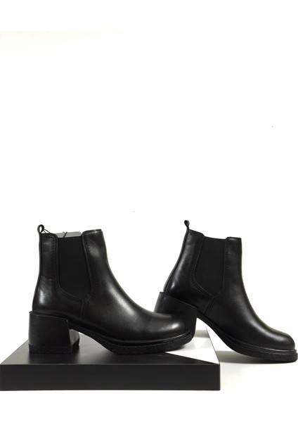 Kadın Hakiki Deri Lastikli Bot fiyatları