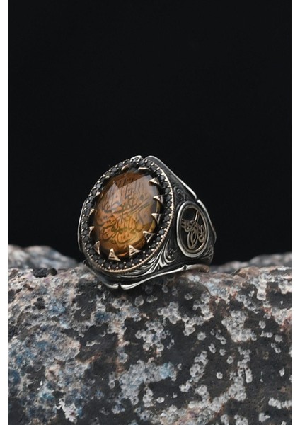 Gümüş Kefâ Bil-Mevt Vaizan Yazlı ve Osmanlı Tuğralı Zultanit Taşlı 925 Ayar Gümüş Erkek Yüzüğü 901260 modelleri