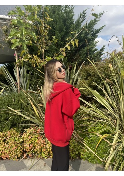 Kadın Kırmızı Kapüşonlu Fermuarlı Şardonlu Oversize Sweatshirt HZL24W-ZK146