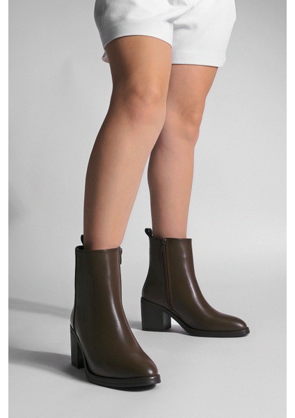 Kadın Topuklu Bot Sivri Burun Fermuarlı Cerin Kahve fırsatları