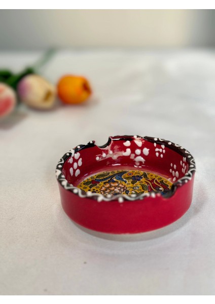 Küçük Kırmızı Çini Küllük