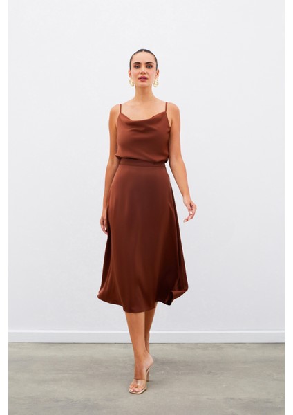 Degaje yaka saten bluz - KAHVE fırsatları