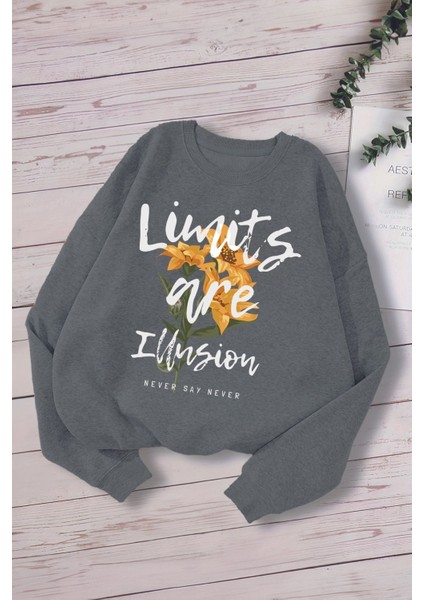 Tarz Limits Are Illusion Yazılı Ayçiçeği Baskılı Oversize Kapüşonlu Çocuk Sweatshirt 14566