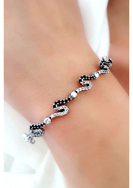 Oniks ve zirkon taş detaylı gümüş su yolu bileklik