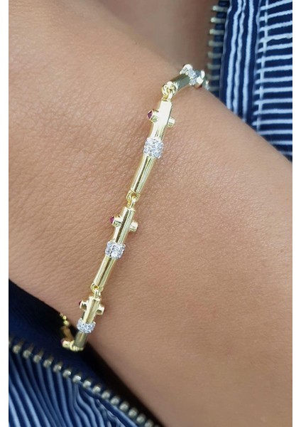 Zirkon Taş Detaylı 925AYAR Gümüş Üzerine Altın Kaplama Luxury Tasarım Trend Bileklik