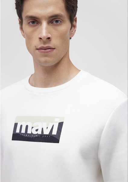 Mavi Logo Baskılı Ekru Sweatshirt 0S10203-70057 indirimleri