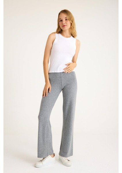 Rahat Kalıp Bol Paça Kadın Pantolon