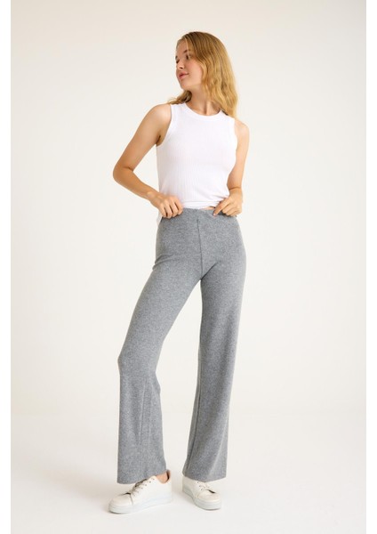 Rahat Kalıp Bol Paça Kadın Pantolon fiyatları