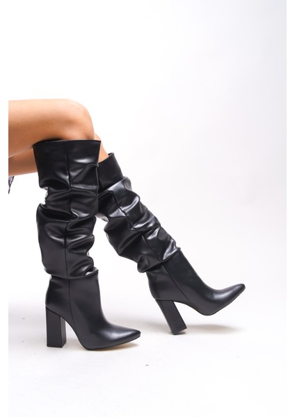 Issonesra Kadın Körüklü Çizme 00121001 modelleri