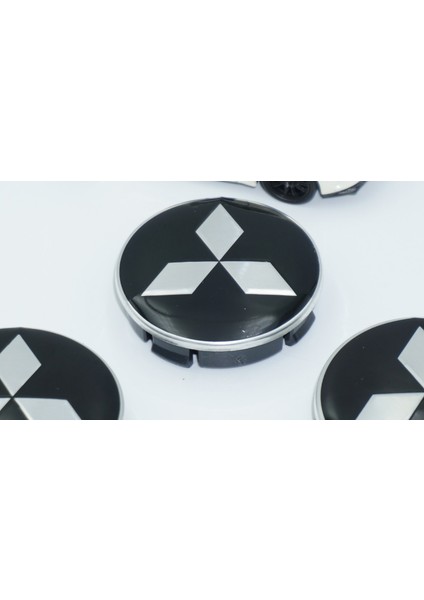 Mitsubishi Jant Göbeği Siyah Kapak Seti 60MM