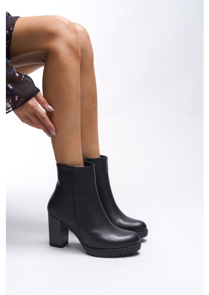 Kadın Yüksek Topuklu Bot 0012515 Günlük Kullanım için Konforlu Tasarım