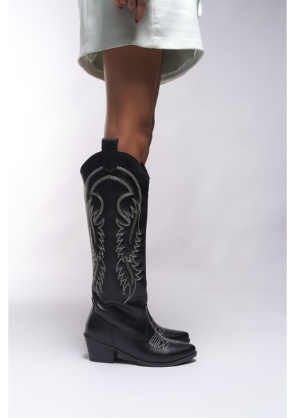 Zreidira Kadın Nakışlı Western Çizme 001290 fiyatları