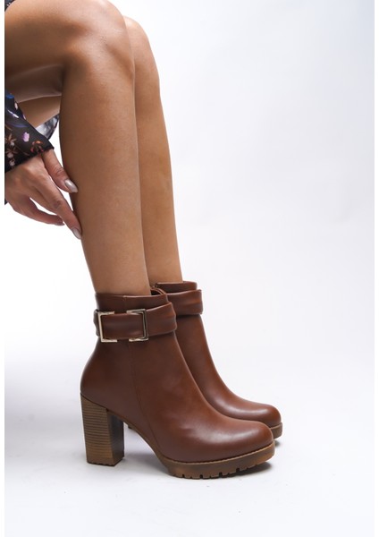 Isolniya Kadın Toka Detaylı Yüksek Topuklu Bot 0012503