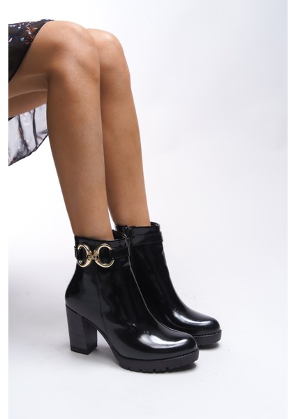 Beiverra Kadın Zincir Detaylı Yüksek Topuklu Bot 0012502