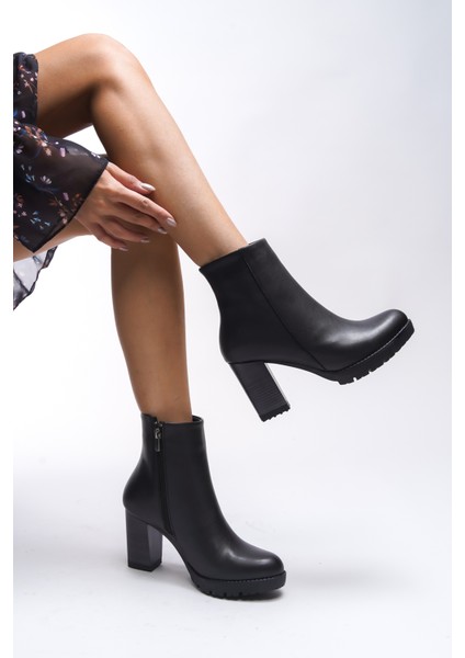 Kadın Yüksek Topuklu Bot 0012515 Kaliteli Dış Materyal ile Rahat Yürüyüş modelleri