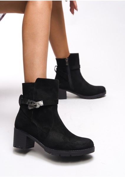 Iverolia Kilit Detaylı Topuklu Bot 0012790 modelleri