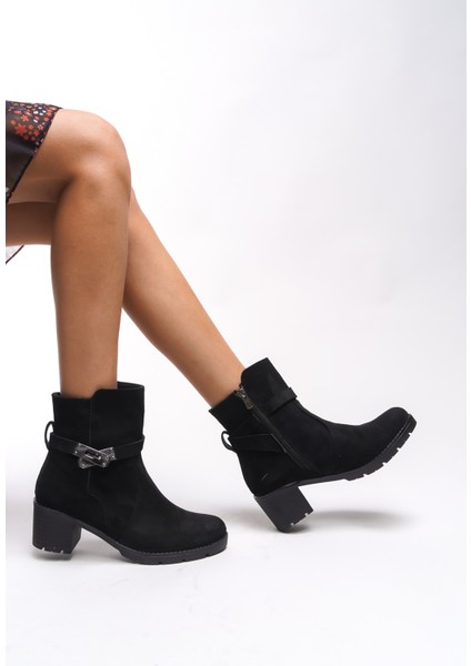 Iverolia Kilit Detaylı Topuklu Bot 0012790 indirimleri