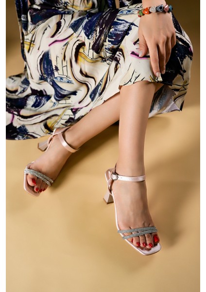 Sultan Kadın Topuklu Ayakkabı 0012349 modelleri