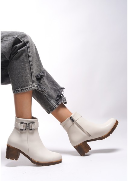 Libthana Kadın Zincir Detaylı Topuklu Bot 0012725 fırsatları