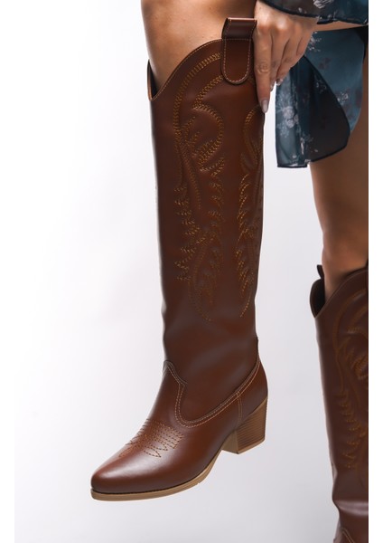 Zreidira Kadın Nakışlı Western Çizme 001290 indirimleri