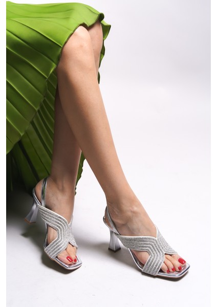 Glaluen Kadın Topuklu Ayakkabı 0012173 fırsatları