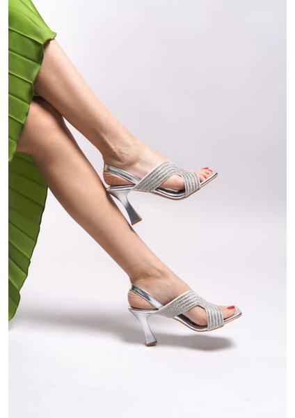 Glaluen Kadın Topuklu Ayakkabı 0012173 indirimleri