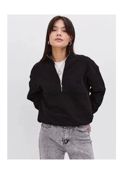 Oversize Yarım Farmuarlı Yakalı Basic Sweatshirt - Siyah