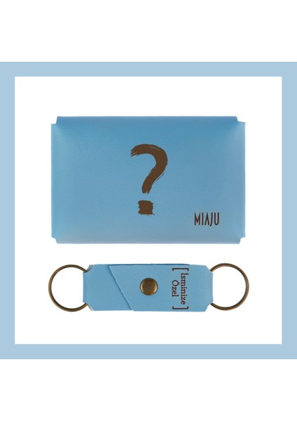Açık Mavi, Cevap Bulamayanlar İçin Soru İşareti Desenli, İsme Özel, Cüzdan Ve Anahtarlık Set fiyatları