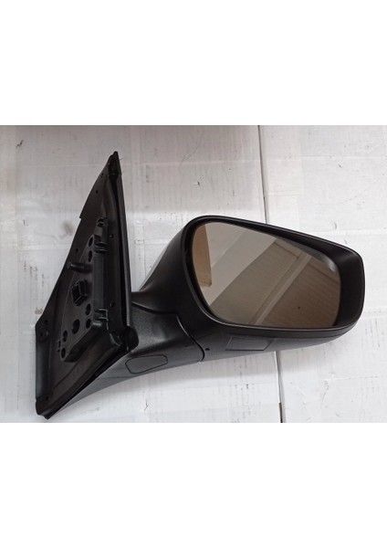 Ayna Dikiz Accent Blue 11- Elek. Sinyalli Tw Rh Hyundaı Accent Hyundaı Accent Blue (Oem No: 1226Ayn2011673)
