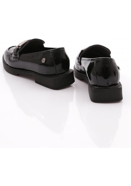 223 Kadin Loafer Ayakkabi