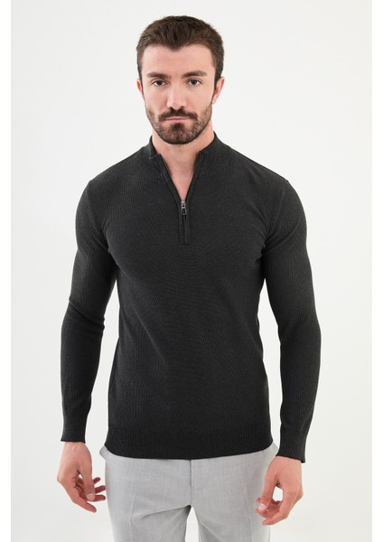 Dokulu Antrasit Slim Fit Fermuarlı Yarım Balıkçı Yaka Erkek Triko Kazak