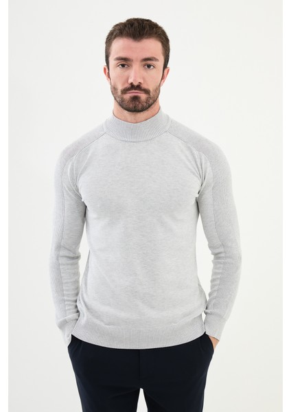 Düz Gri Slim Fit Yarım Balıkçı Yaka Erkek Triko Kazak