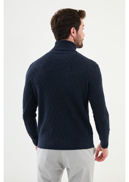Desenli Lacivert Slim Fit Tam Balıkçı Yaka Erkek Triko Kazak modelleri