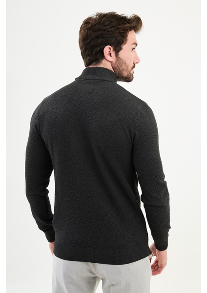 Dokulu Antrasit Slim Fit Yarım Balıkçı Yaka Erkek Triko Kazak modelleri