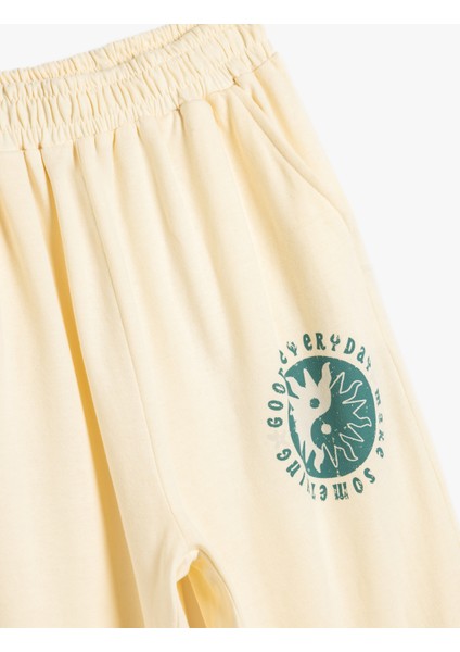 Jogger Eşofman Altı Beli Bağlamalı Cepli Baskılı Şardonlu Pamuklu modelleri