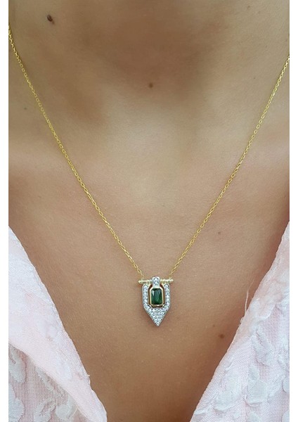 Yeşil Zirkon Taşlı 925AYAR Gümüş Üzerine Altın Kaplama Luxury Tasarım Trend Kolye modelleri