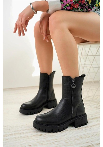 23782-1 Sıyah Bayan Derı Bot fiyatları