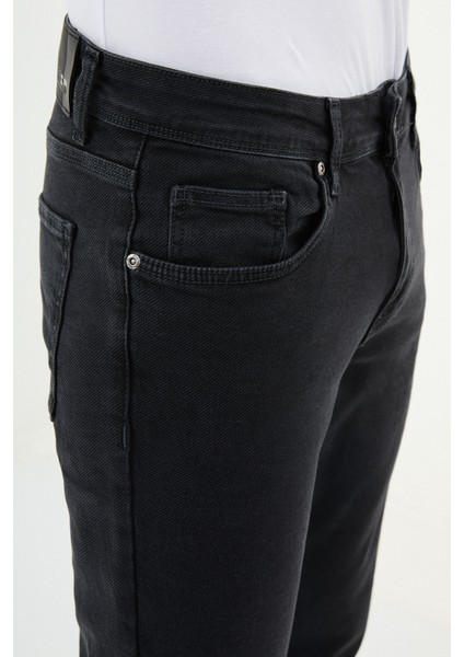 Düz Siyah Super Slim Fit Erkek Kot Pantolon