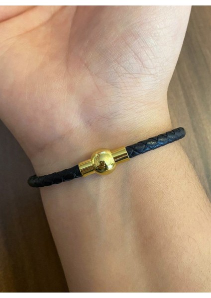 Çivi Model Gold Detay Siyah Bileklik modelleri