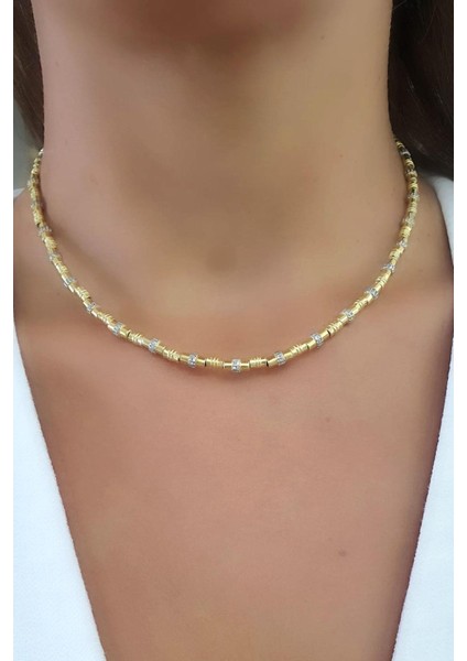 Zirkon Taş Detaylı 925AYAR Gümüş Üzerine Altın Kaplama Luxury Tasarım Trend Kolye