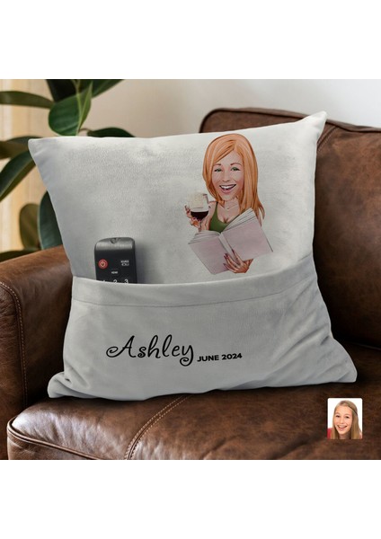 Kişiye Özel Kadın Karikatür Tasarımlı Organizer Kumanda ve Atıştırmalık Cepli Gri Kırlent YASTIK-100 Arkadaşa , Cepli Yastık