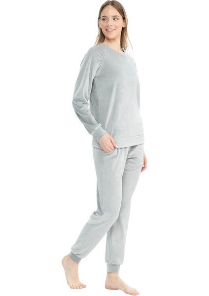 U.s. Polo Assn. Kadın Uzun Kollu Yuvarlak Yaka Pijama Takımı S25092 fiyatları