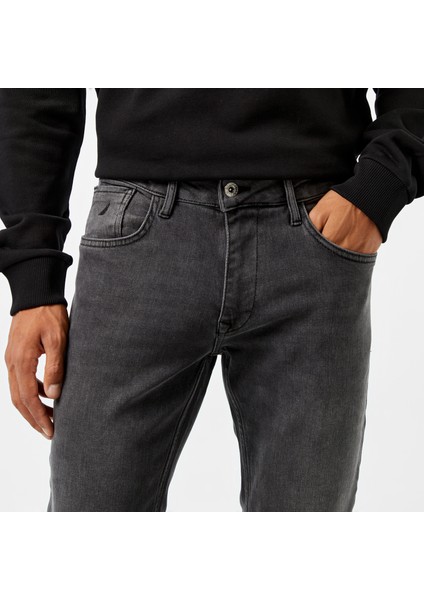 Erkek Gri Slim Fit Denim Pantolon 7P4711T.9BO fırsatları