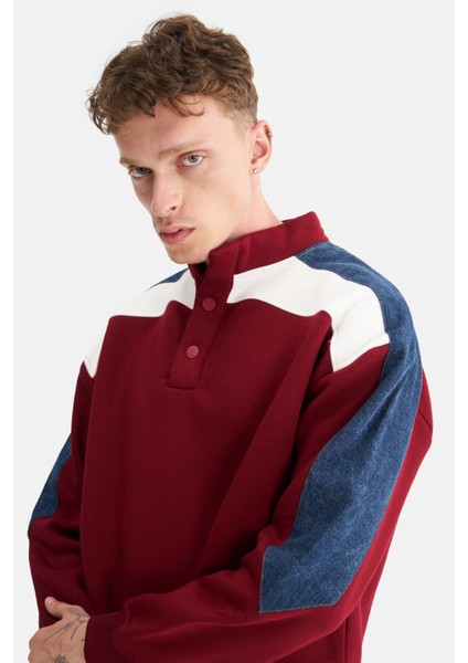 Erkek Kontrast Kol Detaylı Oversize Sweatshirt fırsatları