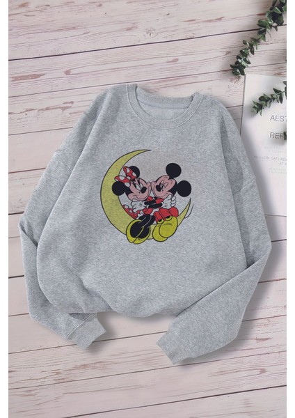 Içi Polarlı Ayda Oturan Mini ve Miki Baskılı Oversize Kapüşonlu Çocuk Sweatshirt 15771