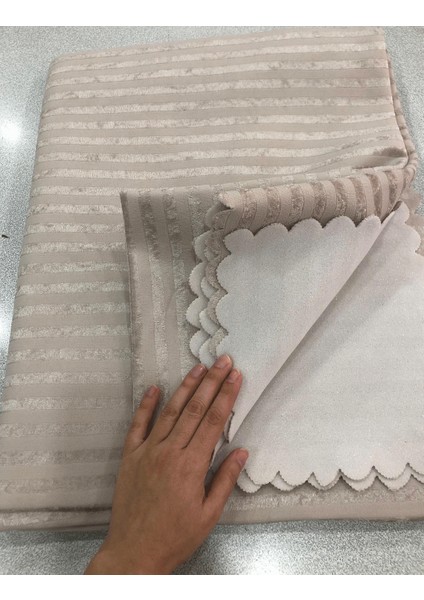 Süngerli Koltuk Örtüsü Yeni Model (Koyu Krem)